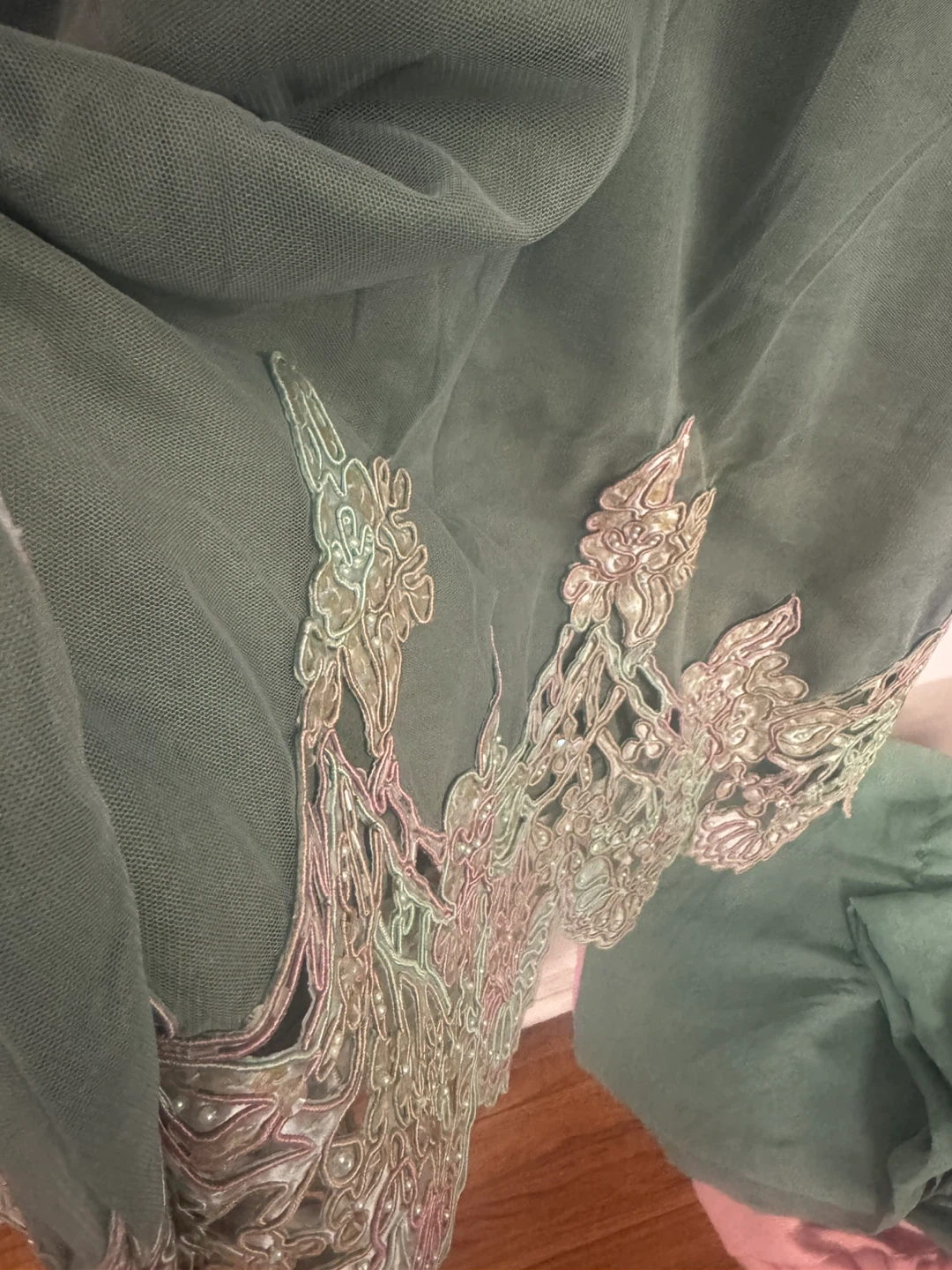 Green Salwar Kameez Suit chest 17.5” - photo 2