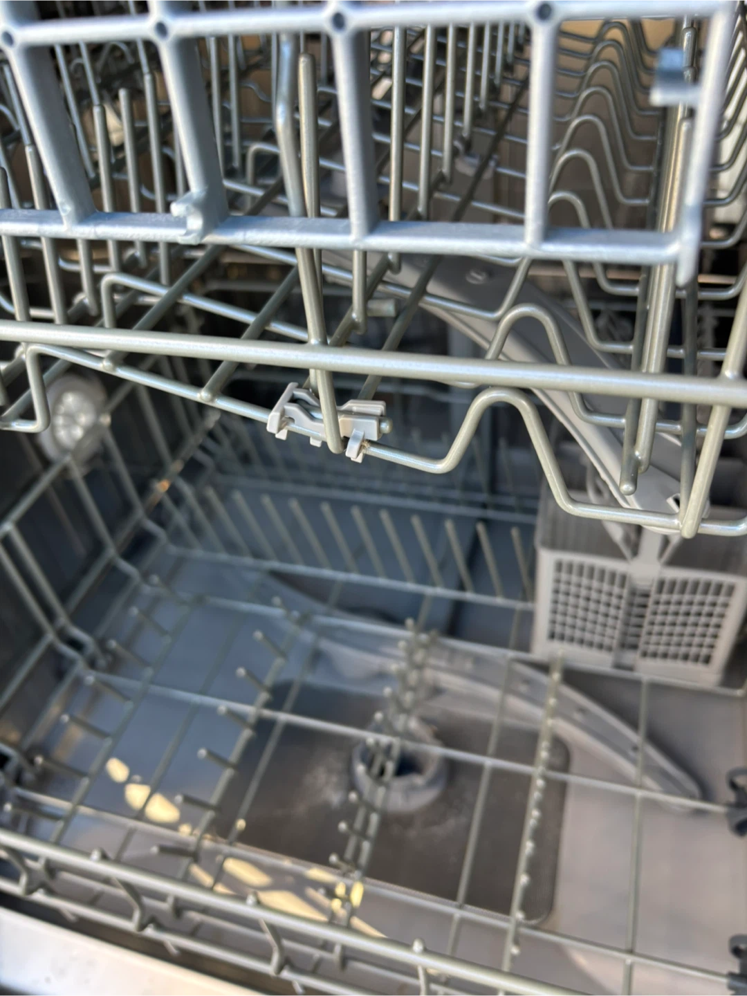 Bosch dishwasher - photo 3