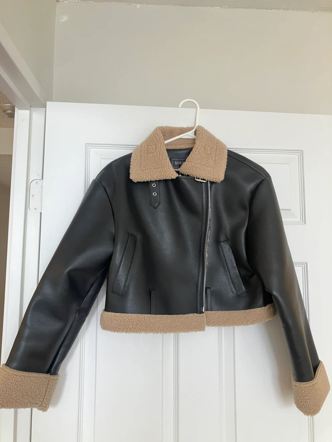 KOLEAT Black Faux Leather Cropped Aviator Jacket