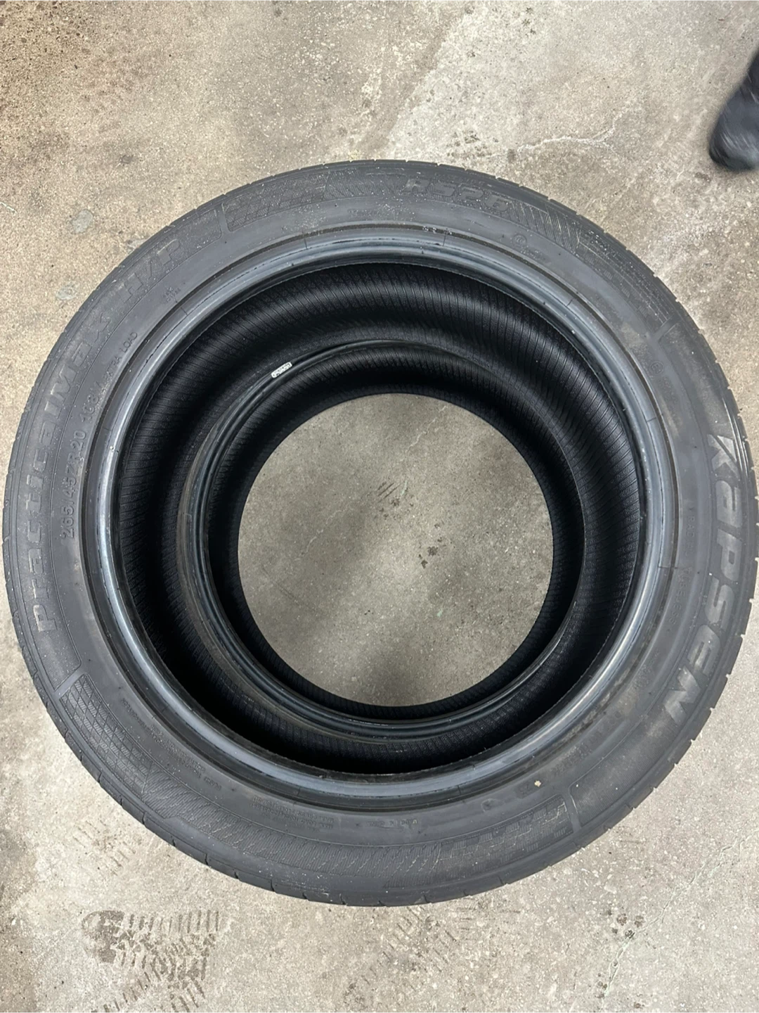 Kapson Practicalmax Tire 265/45ZR20