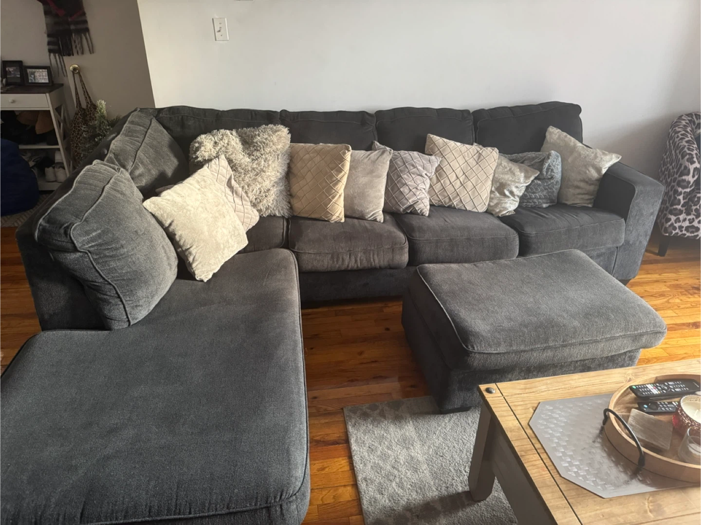 Comfortable Gray Sectional Sofa with Ottoman - photo 2