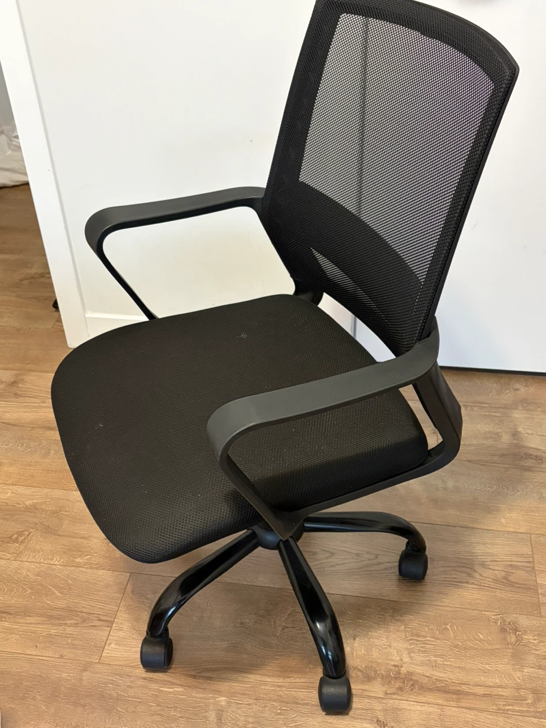 Black Mesh Office Chair