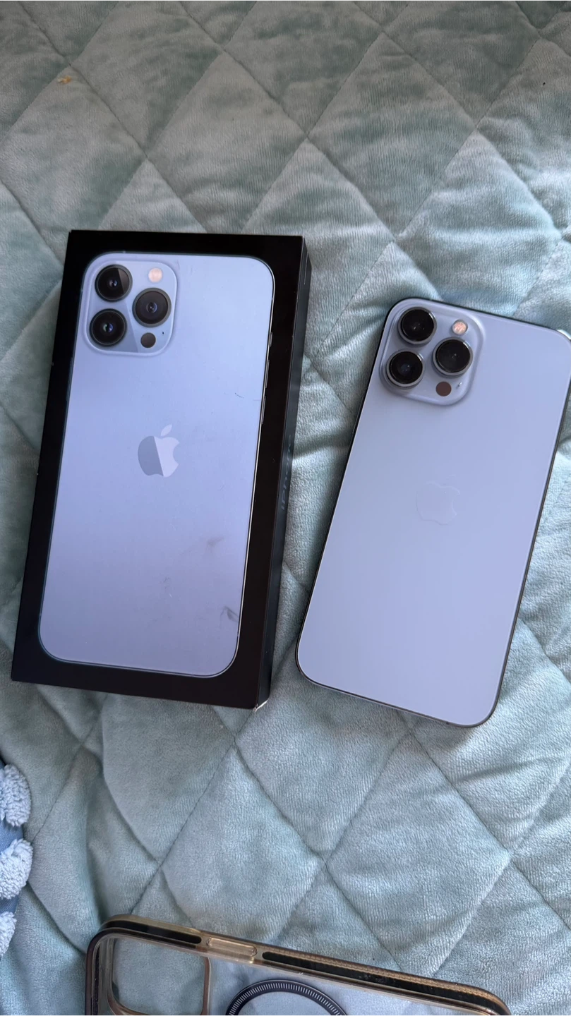 iPhone 13 Pro Max, Sierra Blue - photo 2