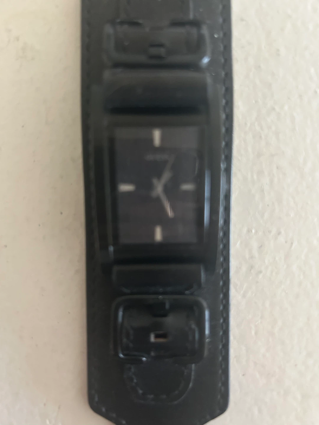 Guess Black Leather Cuff Watch - photo 2