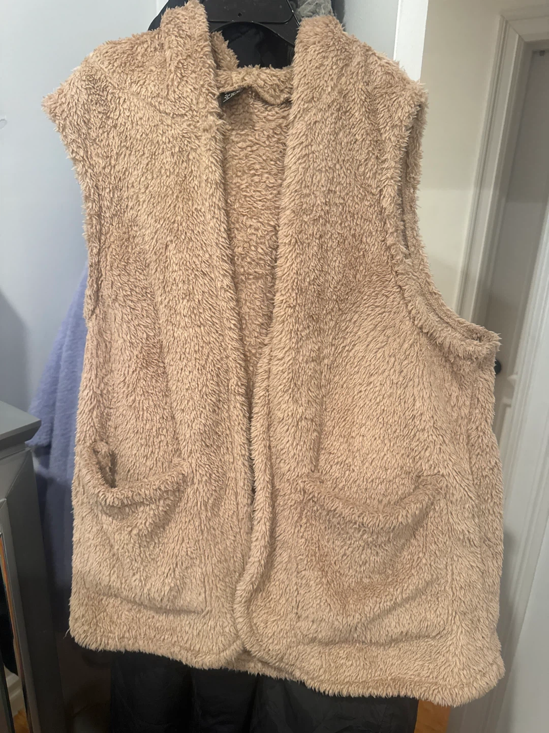 Fuzzy Sleeveless Cardigan