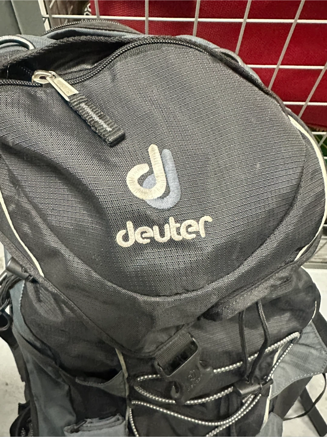 Deuter Backpack - Hiking Pack - photo 2