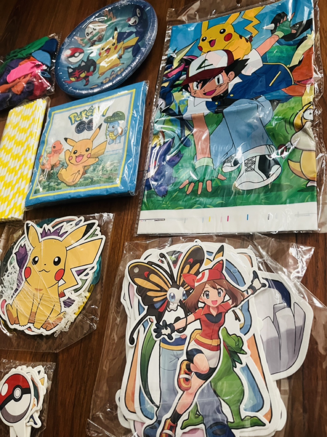 Pokémon Party Supplies - photo 3