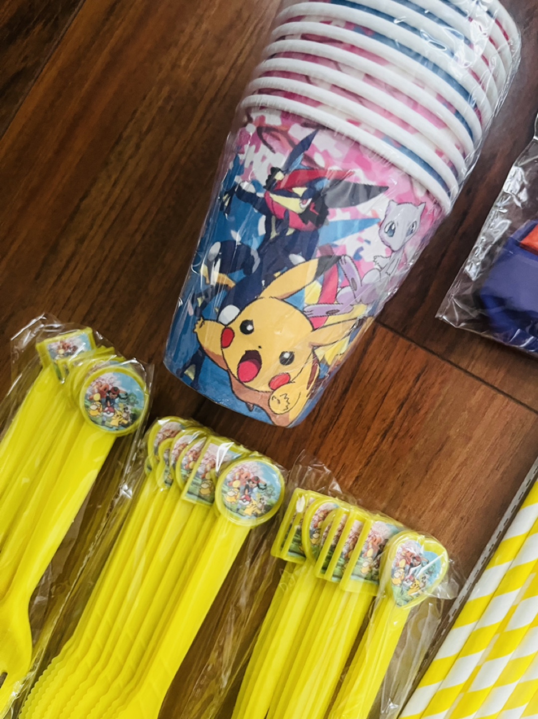 Pokémon Party Supplies - photo 4