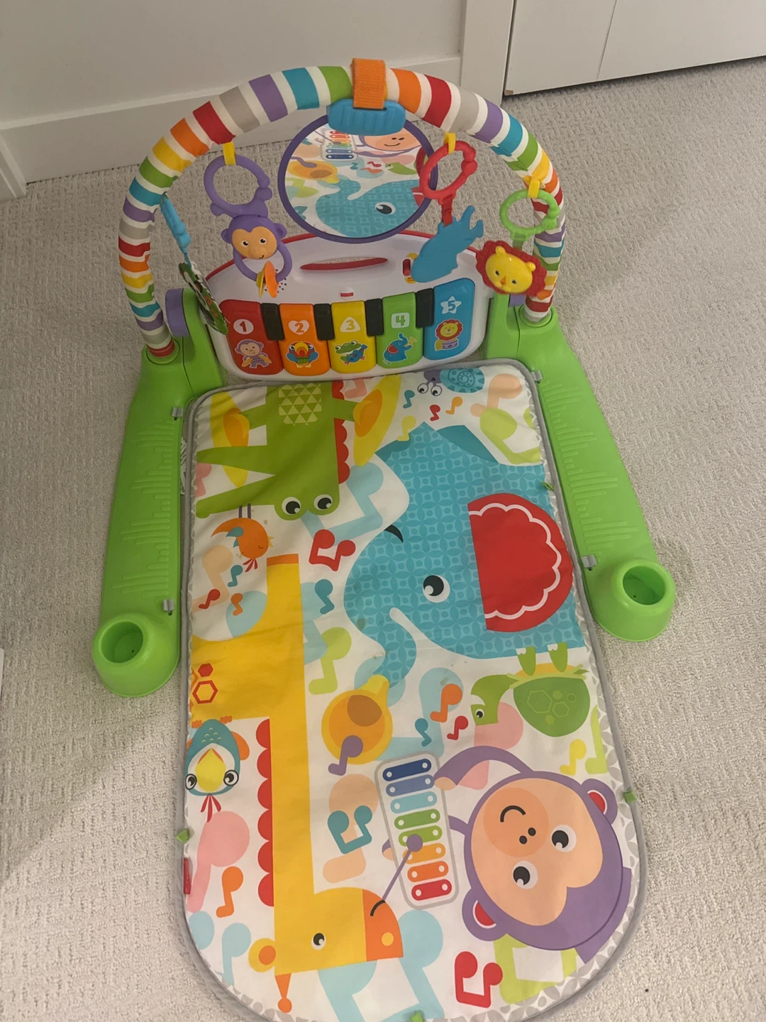 Fisher-Price Deluxe Kick & Play Piano Gym