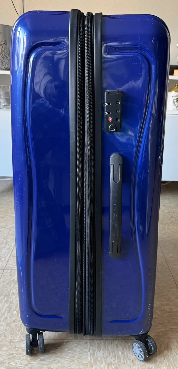 it Luggage Blue Hardside Suitcase - photo 2