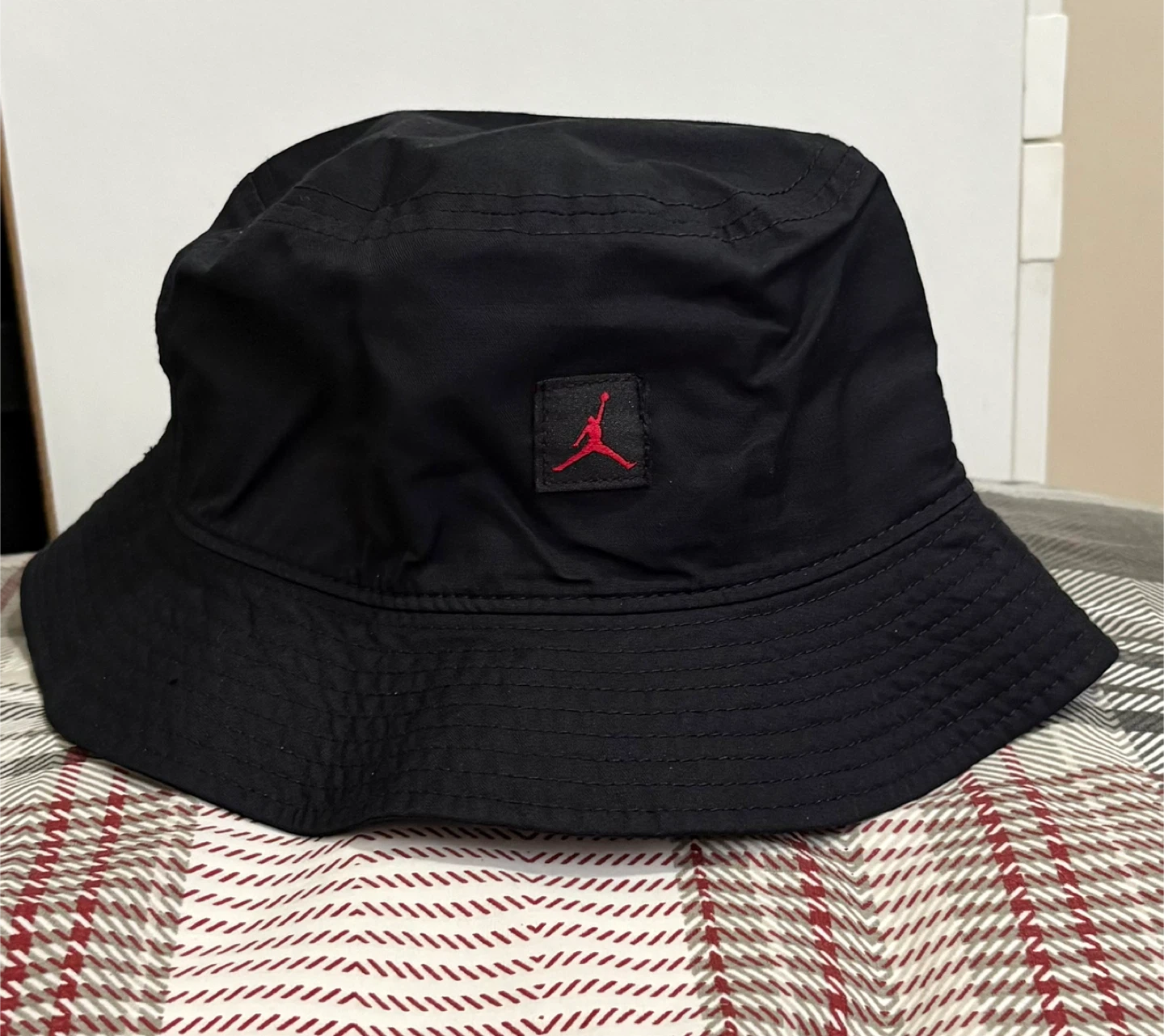 Adult Unisex Jordan Jumpman Washed Bucket Hat - Black/Red, M/L