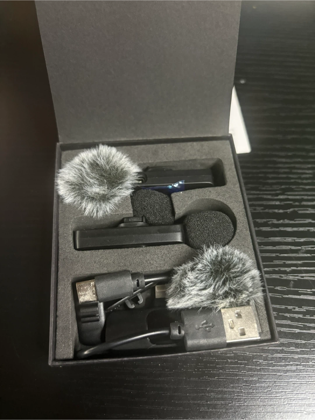 Wireless Lavalier Microphone - photo 2
