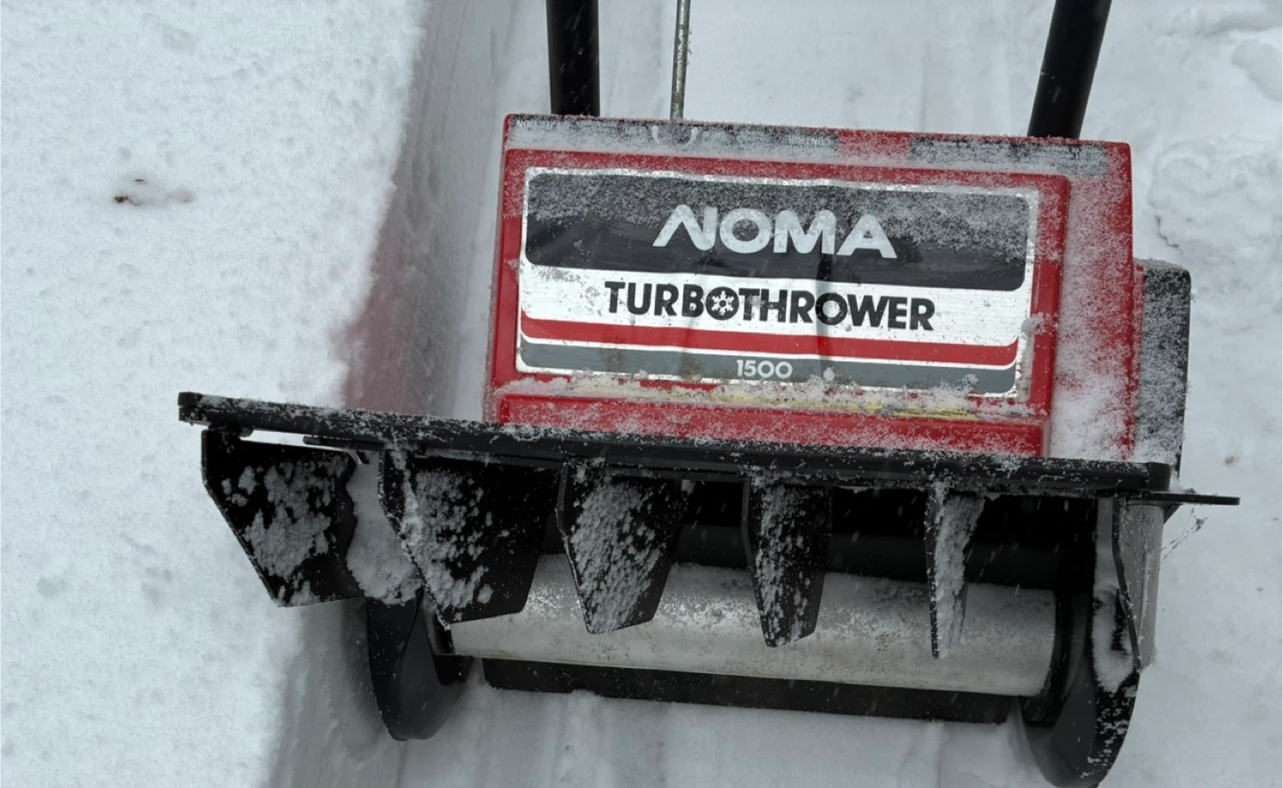 $65 NOMA 1500 Watt Electric Snow blower Donlands EY  snowblower - photo 4