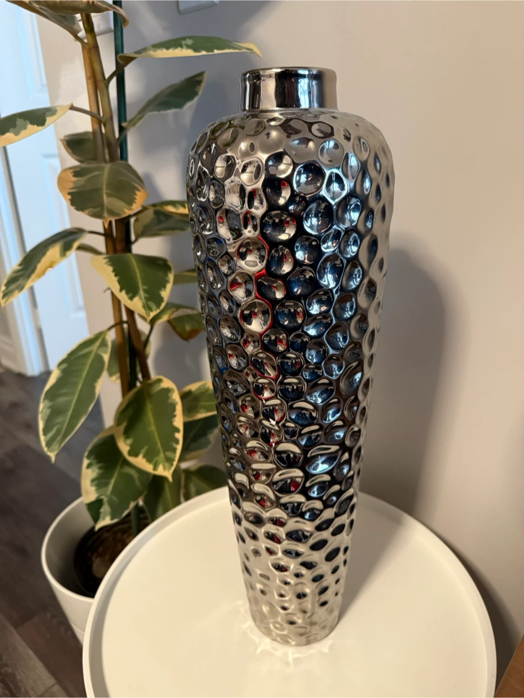 Decorative Silver Vases - photo 3