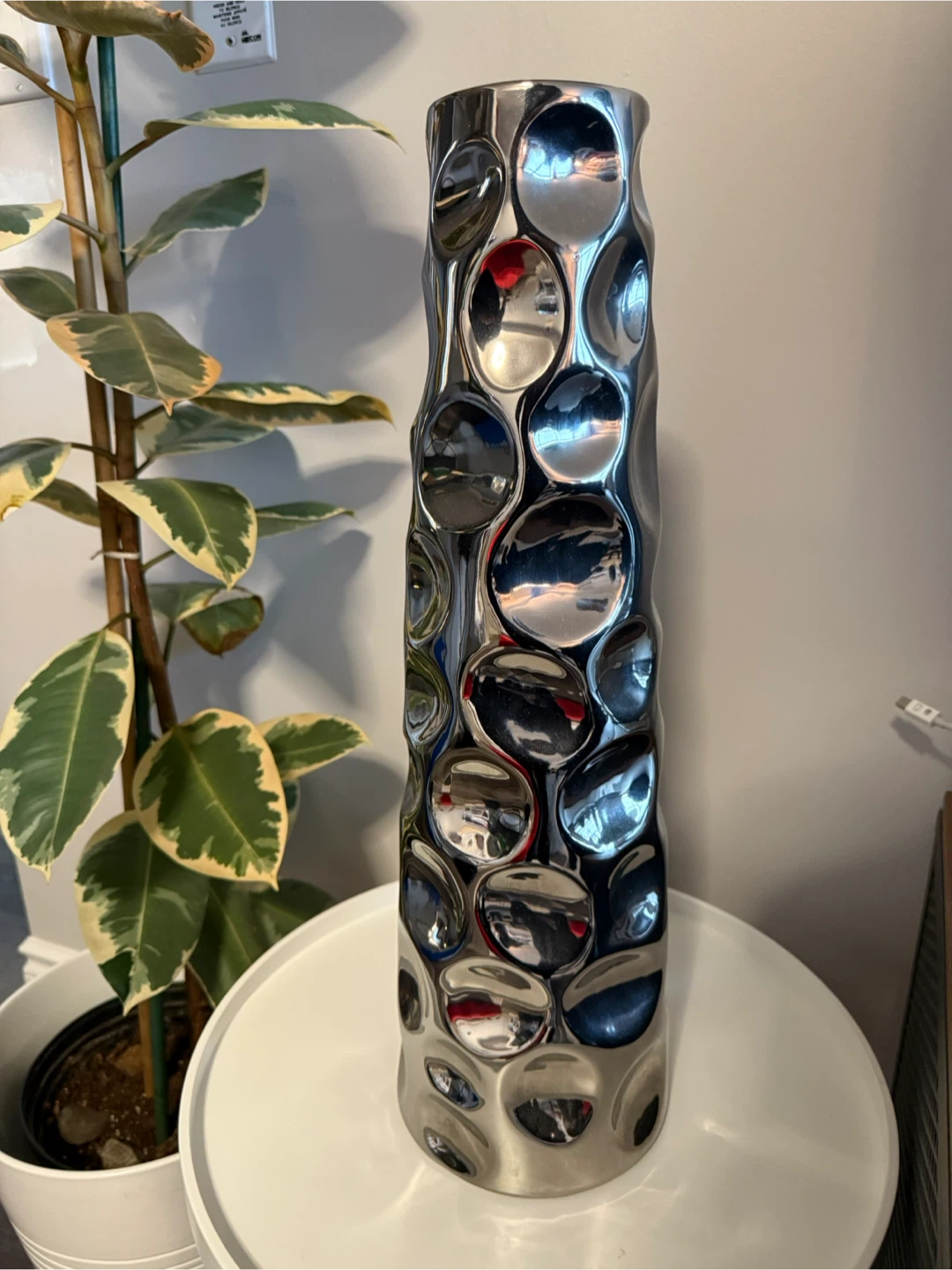 Decorative Silver Vases - photo 2