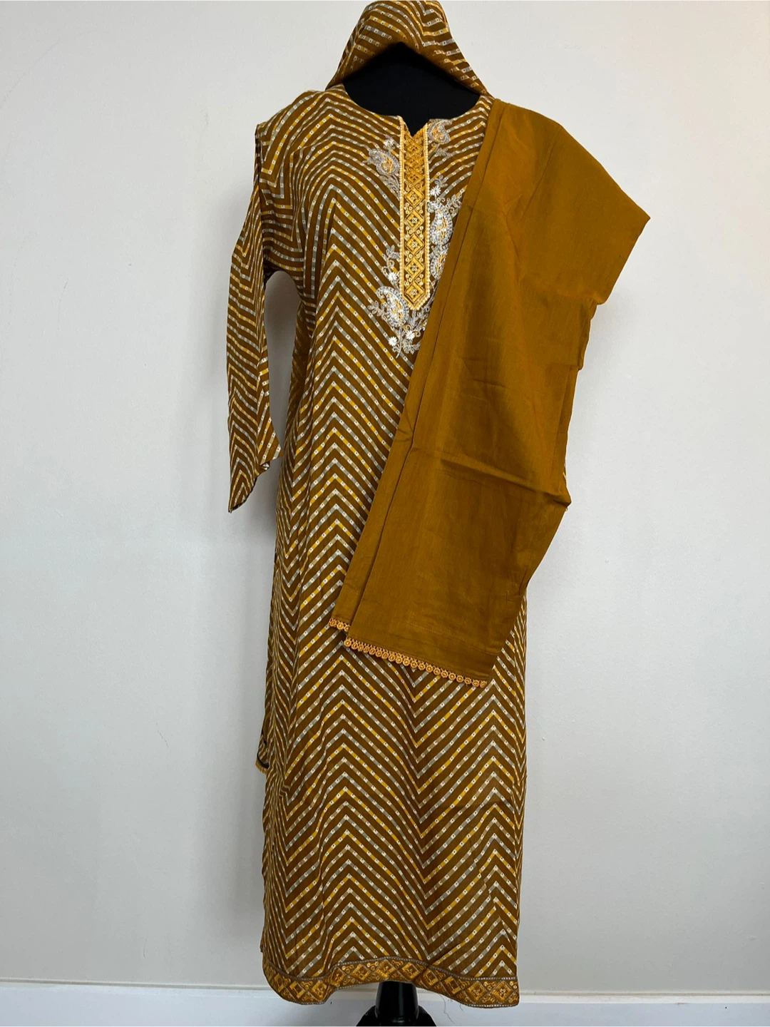 Women's Salwar Kameez Suit - photo 3