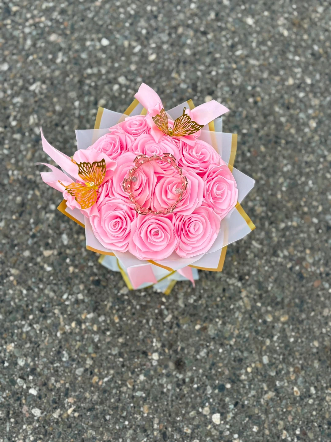 Pink Rose Bouquet with Crown - photo 2