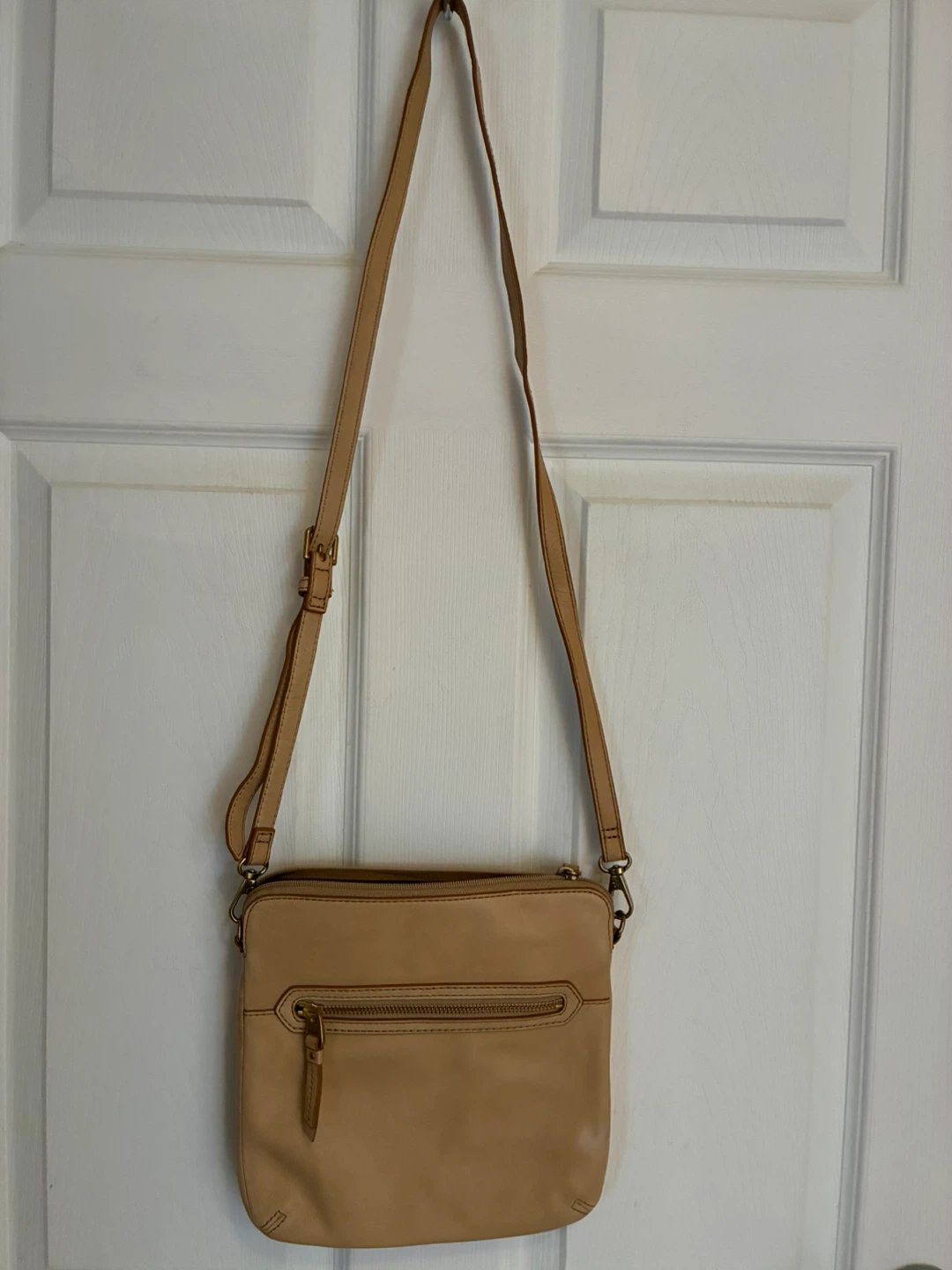 Fossil Leather Crossbody Bag —beige/tan