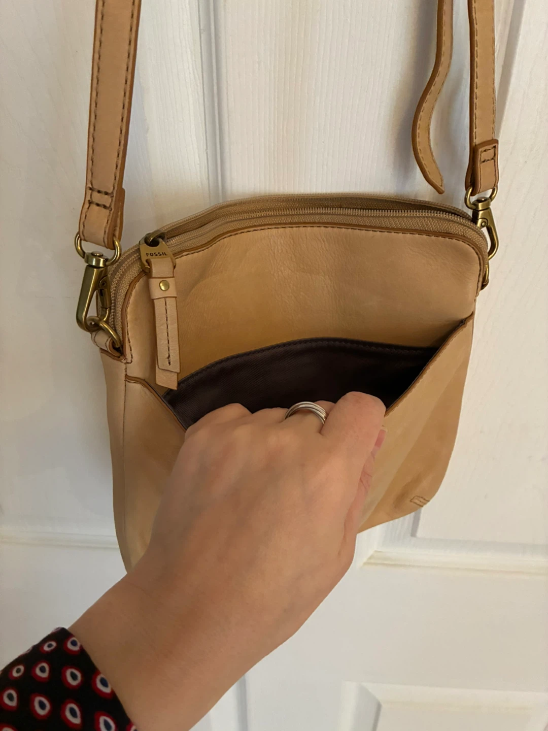 Fossil Leather Crossbody Bag —beige/tan - photo 5