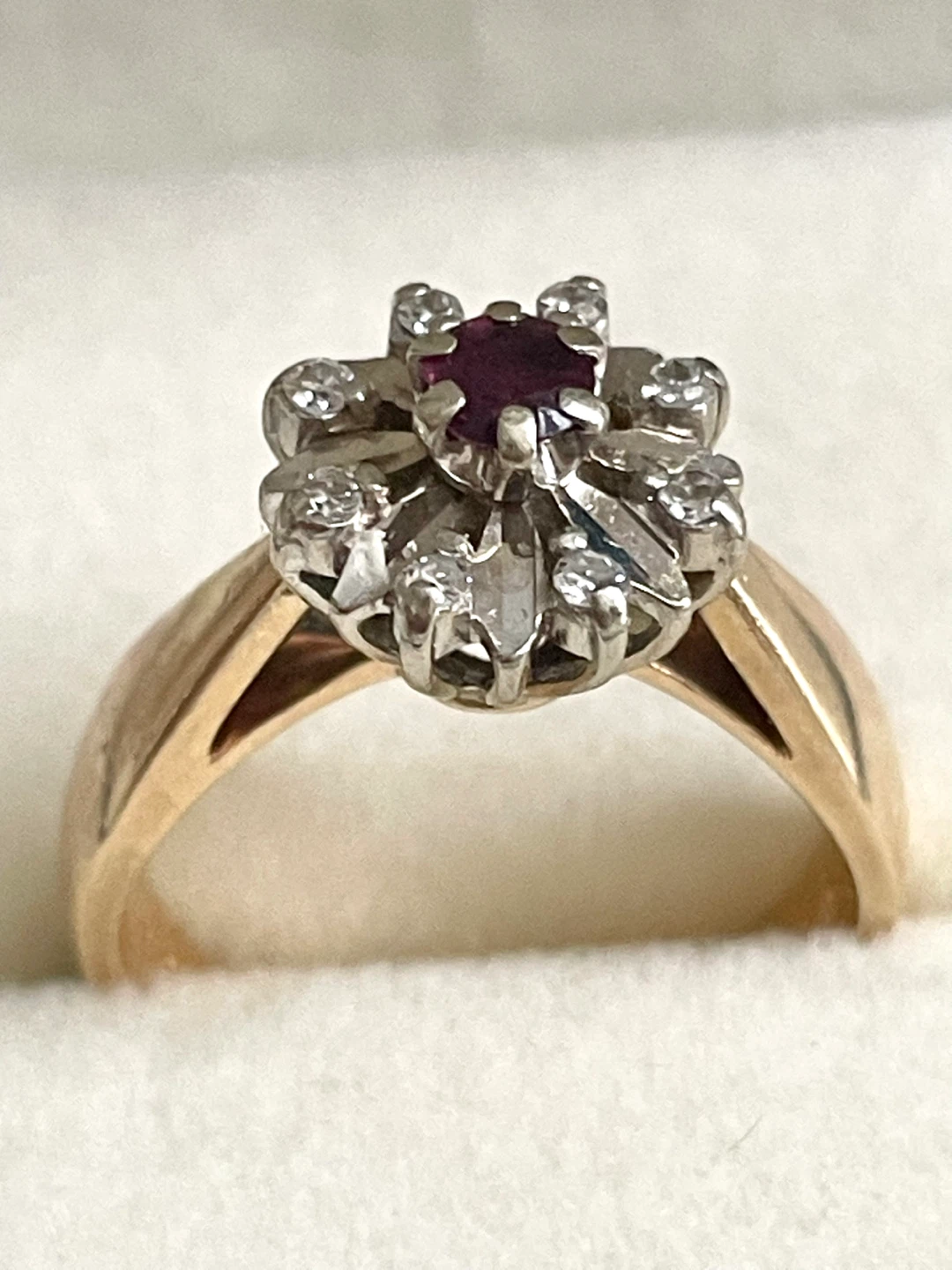 STUNNING 14K Solid Gold Ring - Vintage, 5.15 grams - photo 3