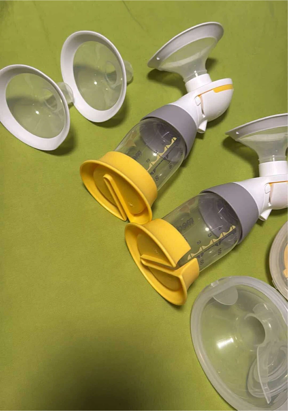 Medela Pump In Style Breast Pump - photo 4