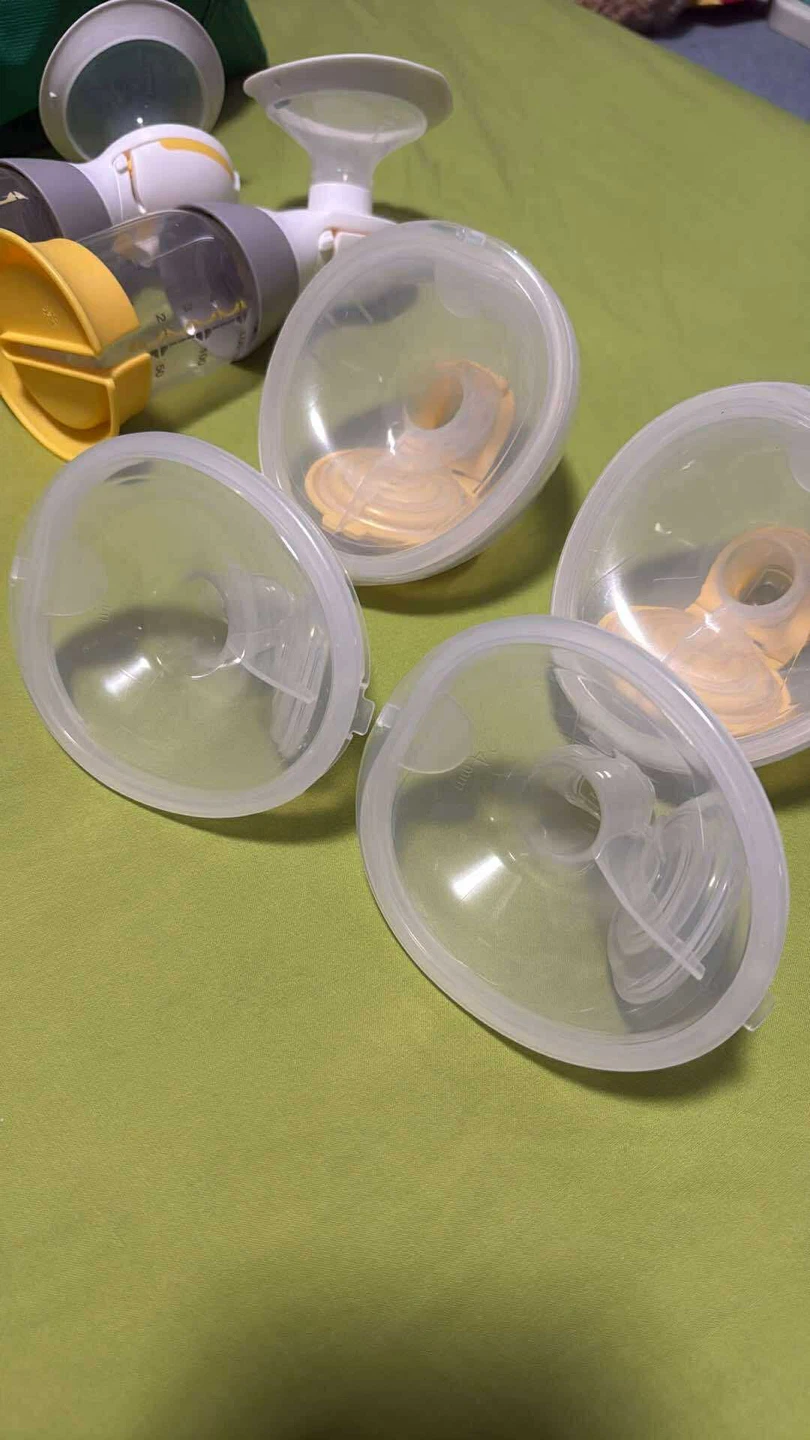 Medela Pump In Style Breast Pump - photo 3