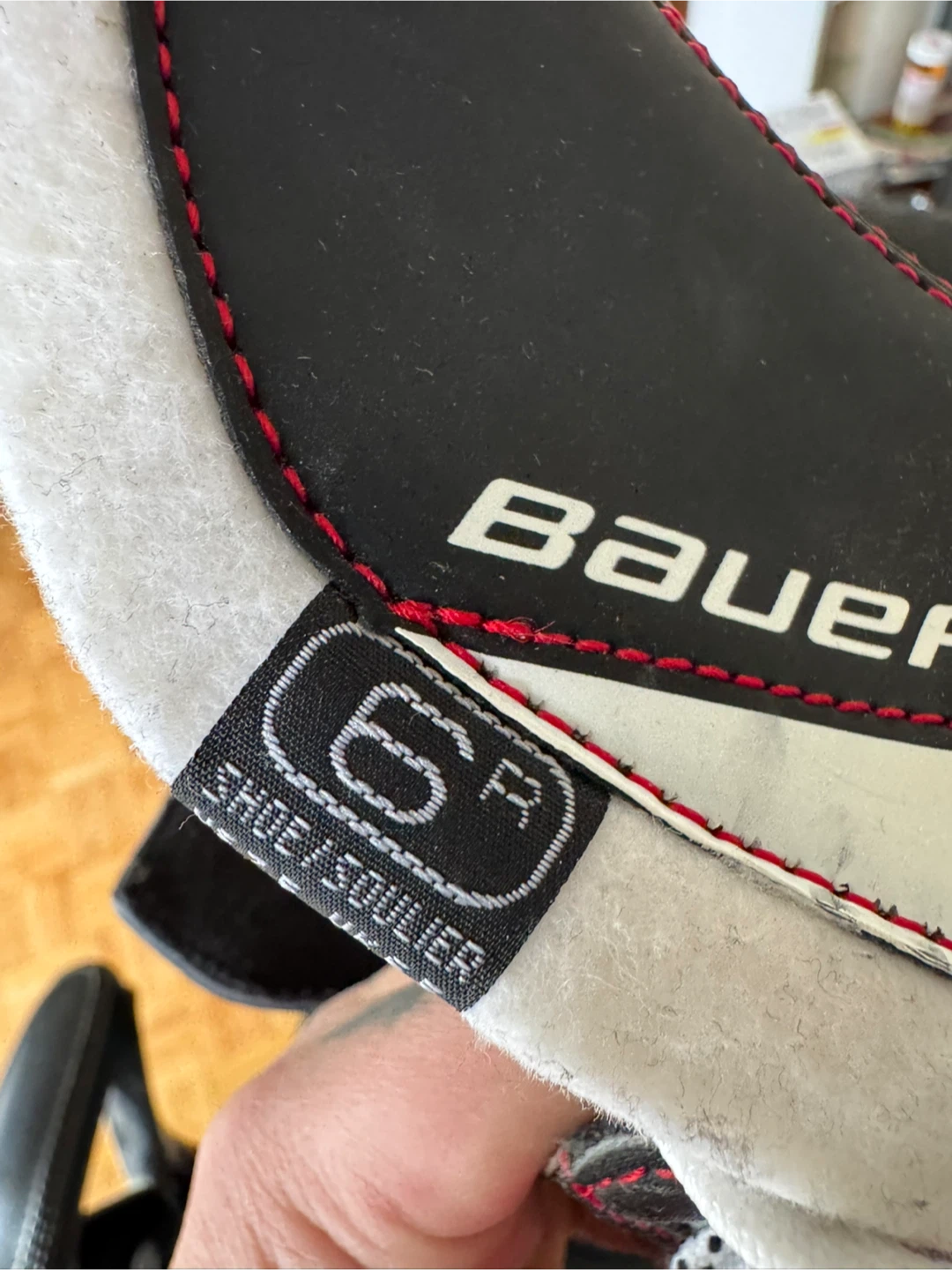 Bauer Roller Skates - Size 6 - photo 3