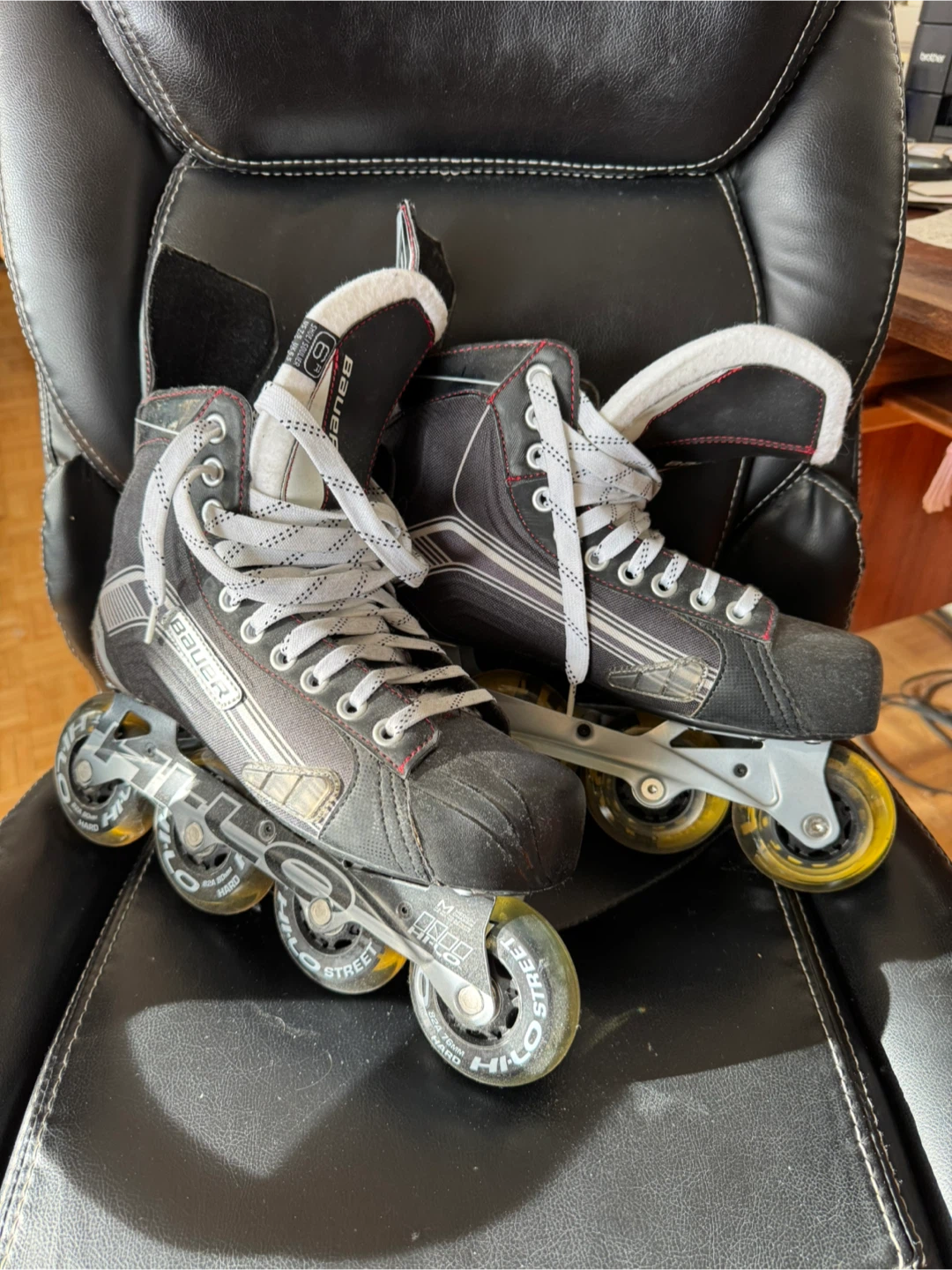 Bauer Roller Skates - Size 6