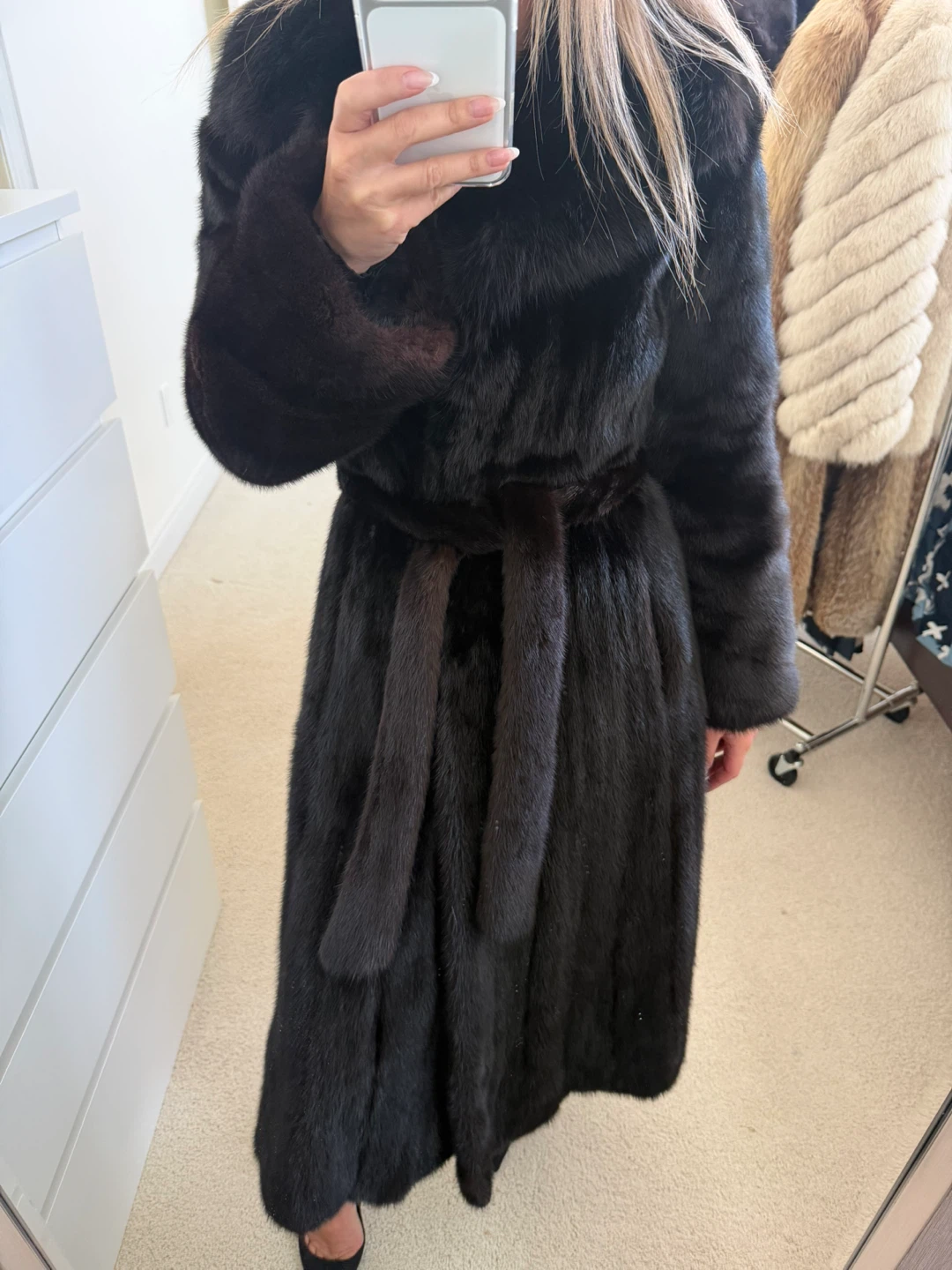 Simpson's Dark Brown Mink Fur Coat