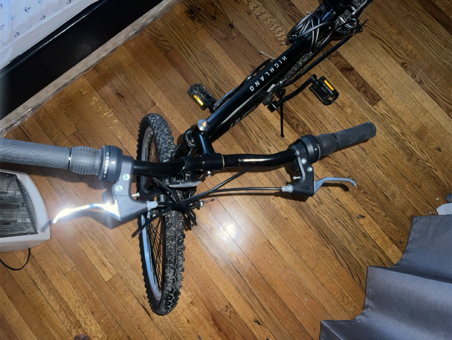 Huffy Highland 21-Speed Mountain Bike