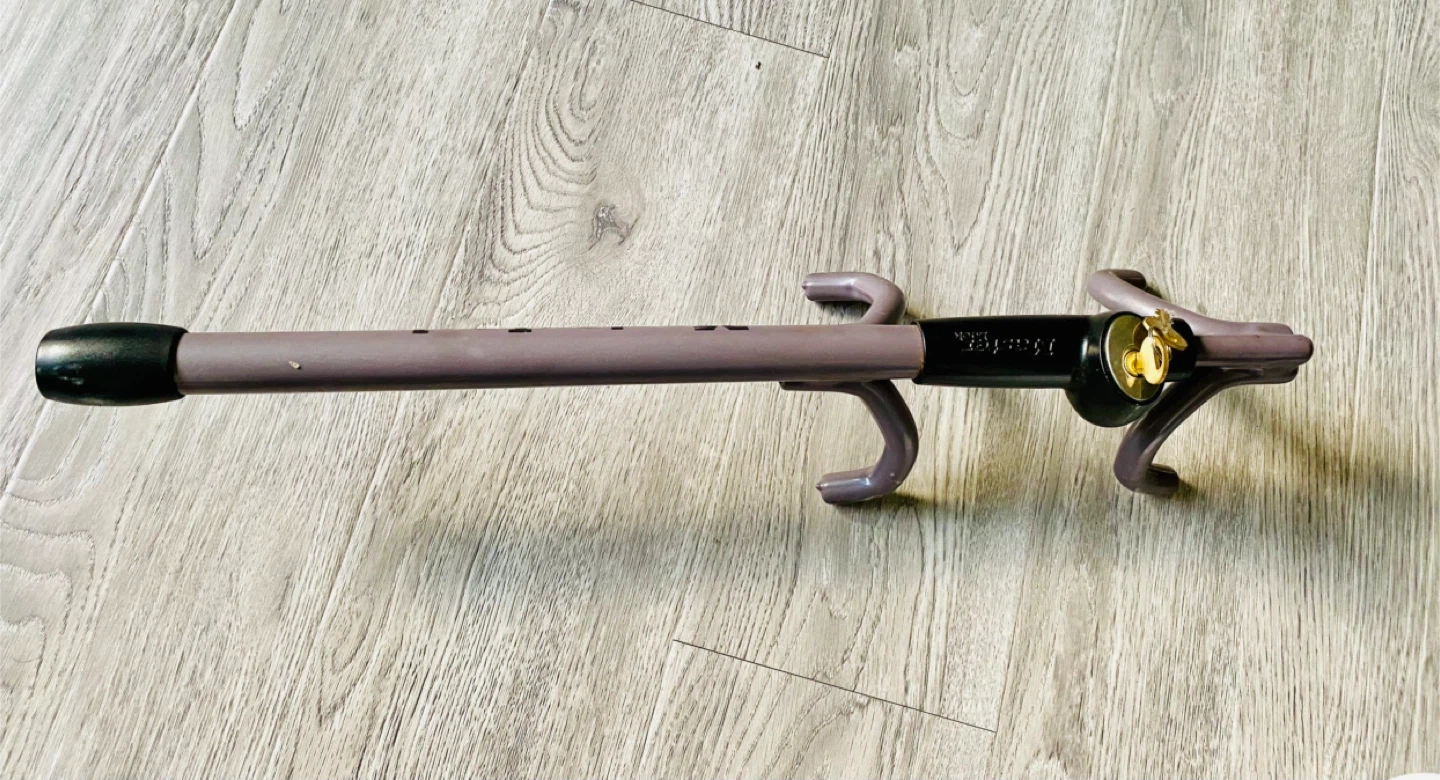 MASTER LOCK AUTO STEERING WHEEL LOCK