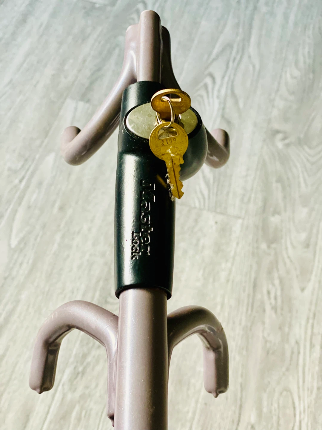 MASTER LOCK AUTO STEERING WHEEL LOCK - photo 4