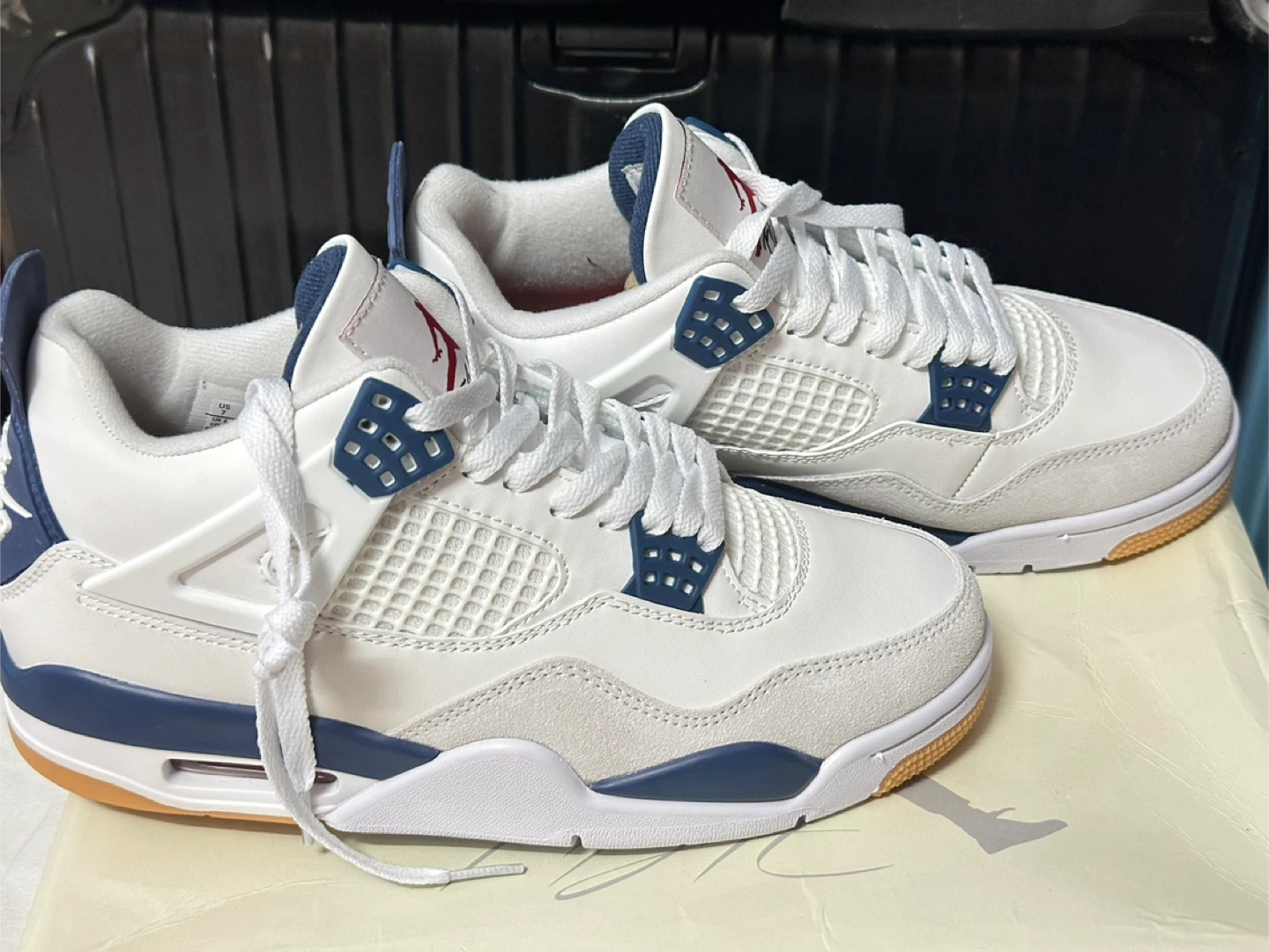 Nike Air Jordan 4 Retro White/Midnight Navy - photo 3