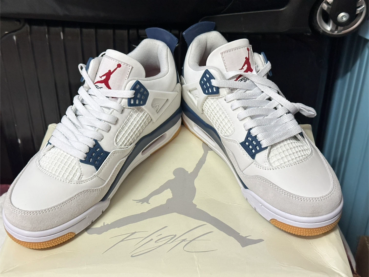 Nike Air Jordan 4 Retro White/Midnight Navy - photo 2