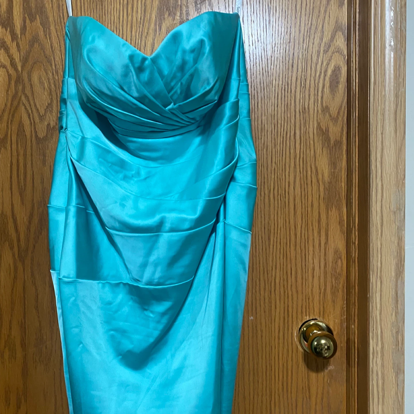 This gorgeous strapless dress - photo 3