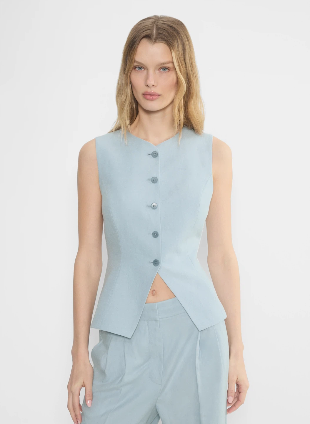 Aritzia : Wilfred Regal Vest  - Size 4