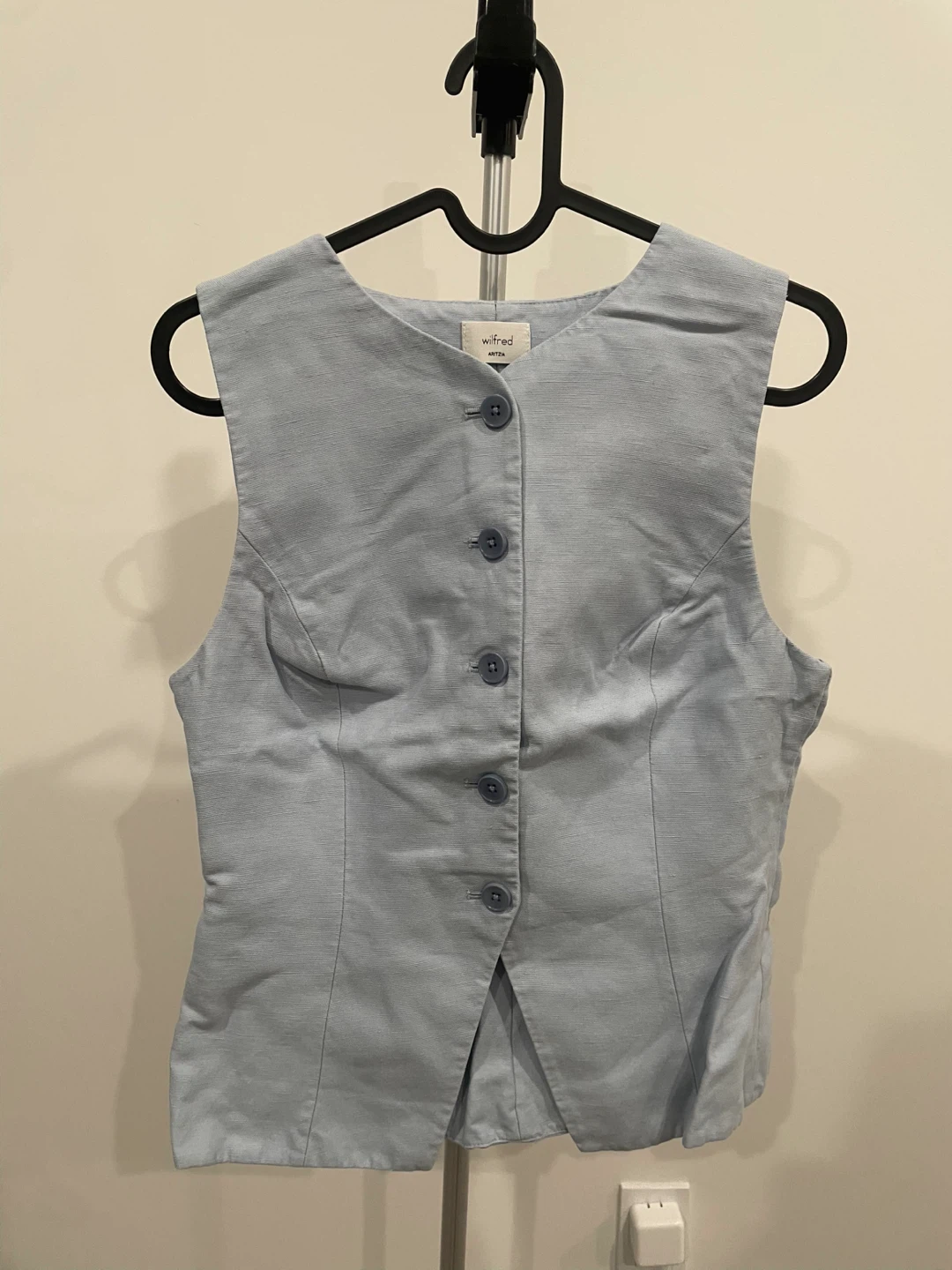 Aritzia : Wilfred Regal Vest  - Size 4 - photo 2