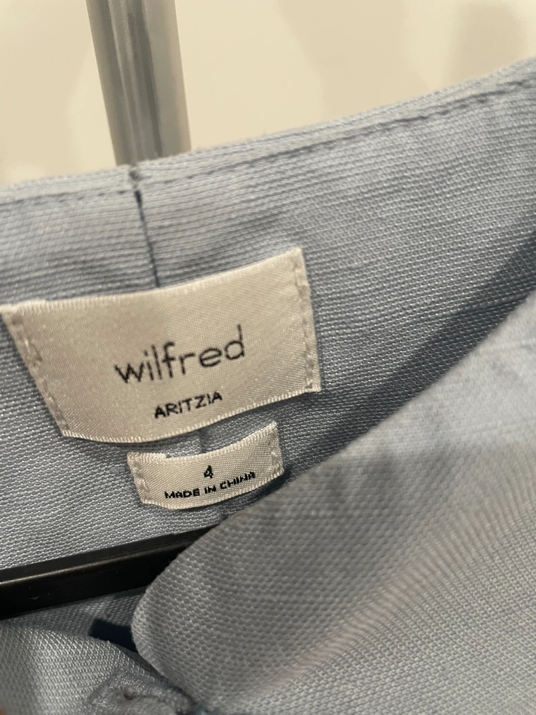 Aritzia : Wilfred Regal Vest  - Size 4 - photo 3