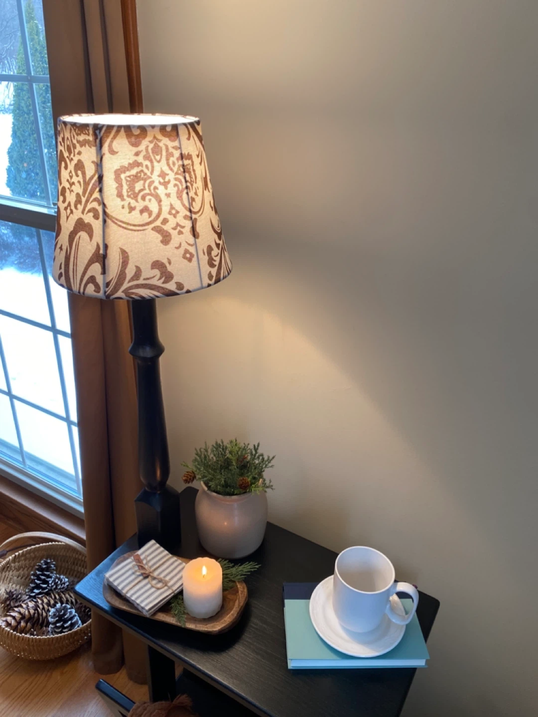 Solid Wood End Table w/Built-in Lamp *PLEASE SEE DESCRIPTION* - photo 2