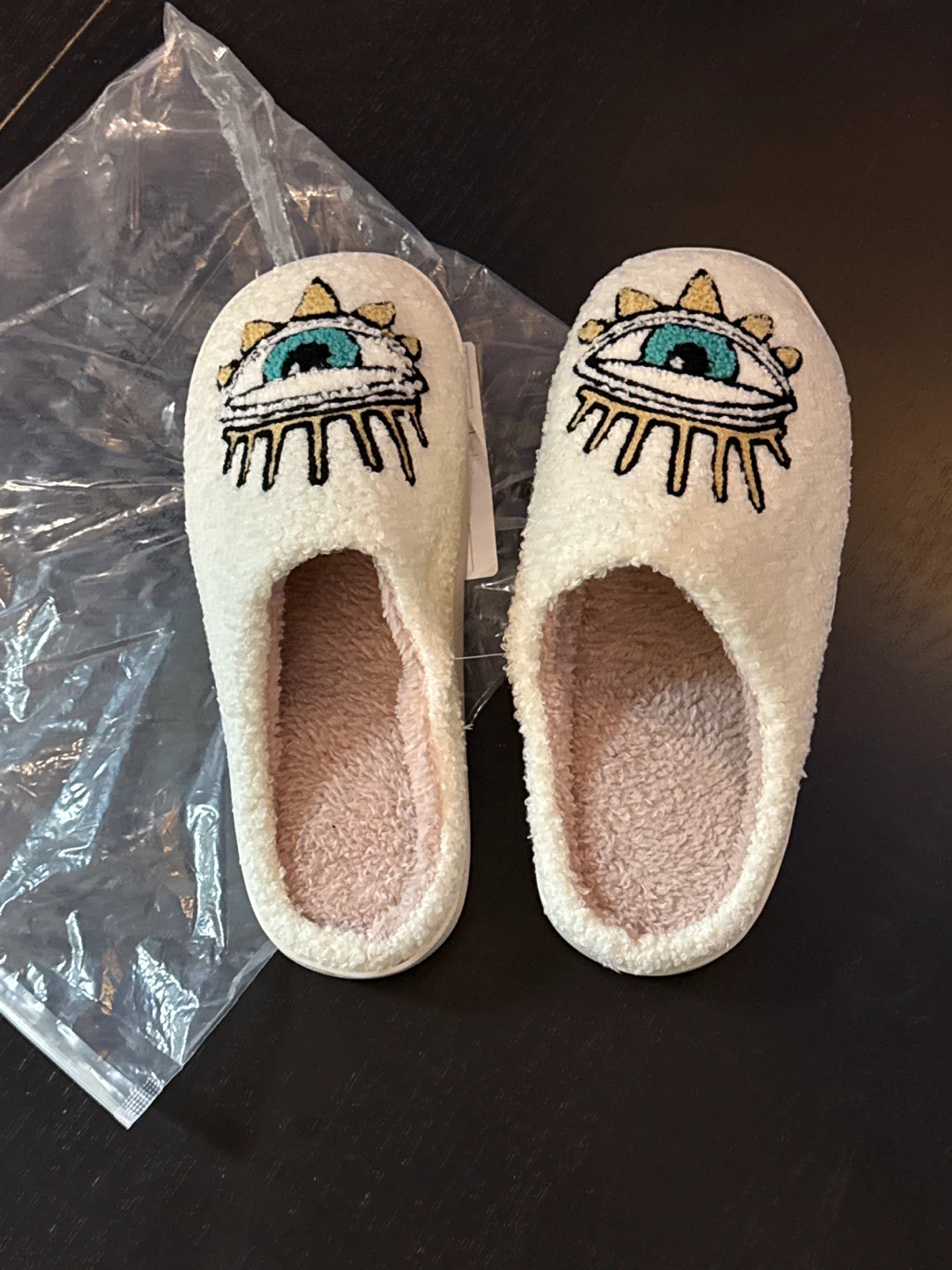 Eye Design Fuzzy Slippers - Size 41-42