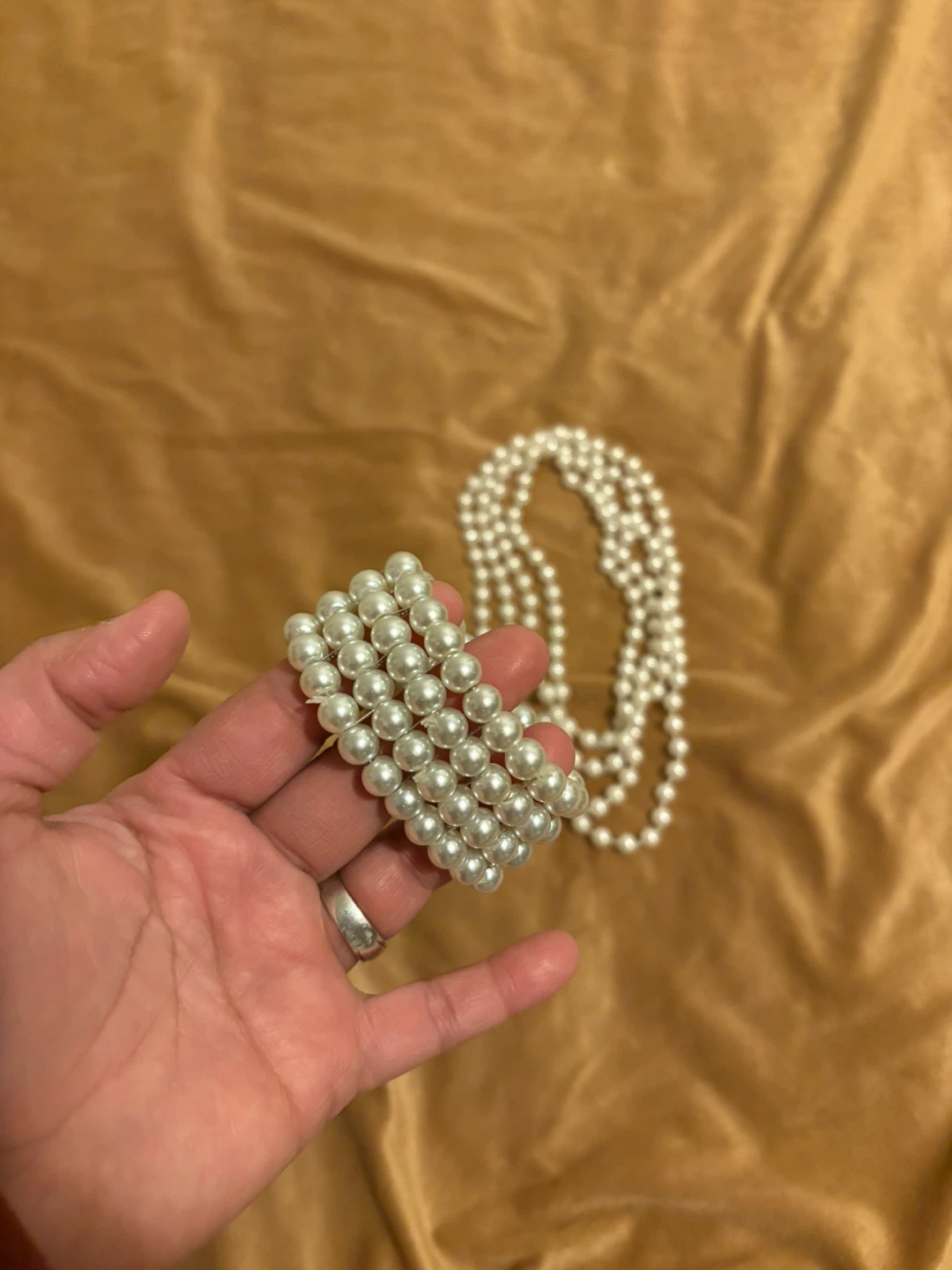 Pearl Necklace & Bracelet Set - photo 3