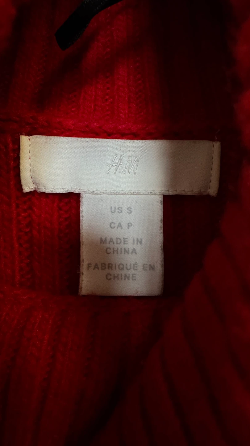 H&M Red Turtleneck Sweater - Size Small - photo 2