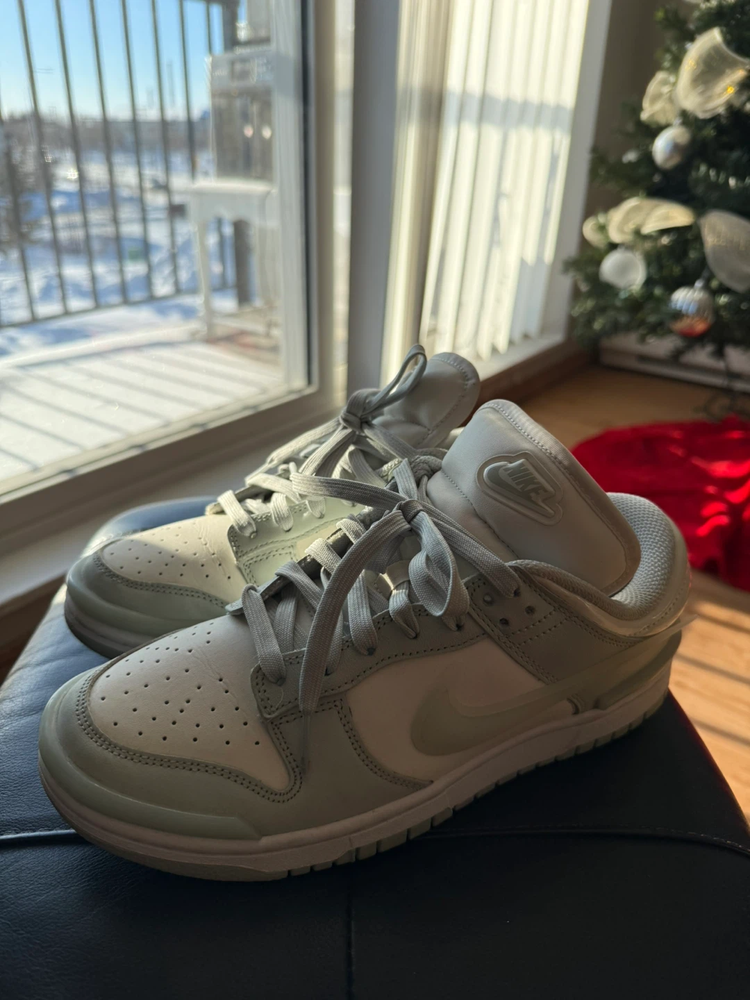 Women’s Nike Dunk Low Twist ‘Light Silver’
