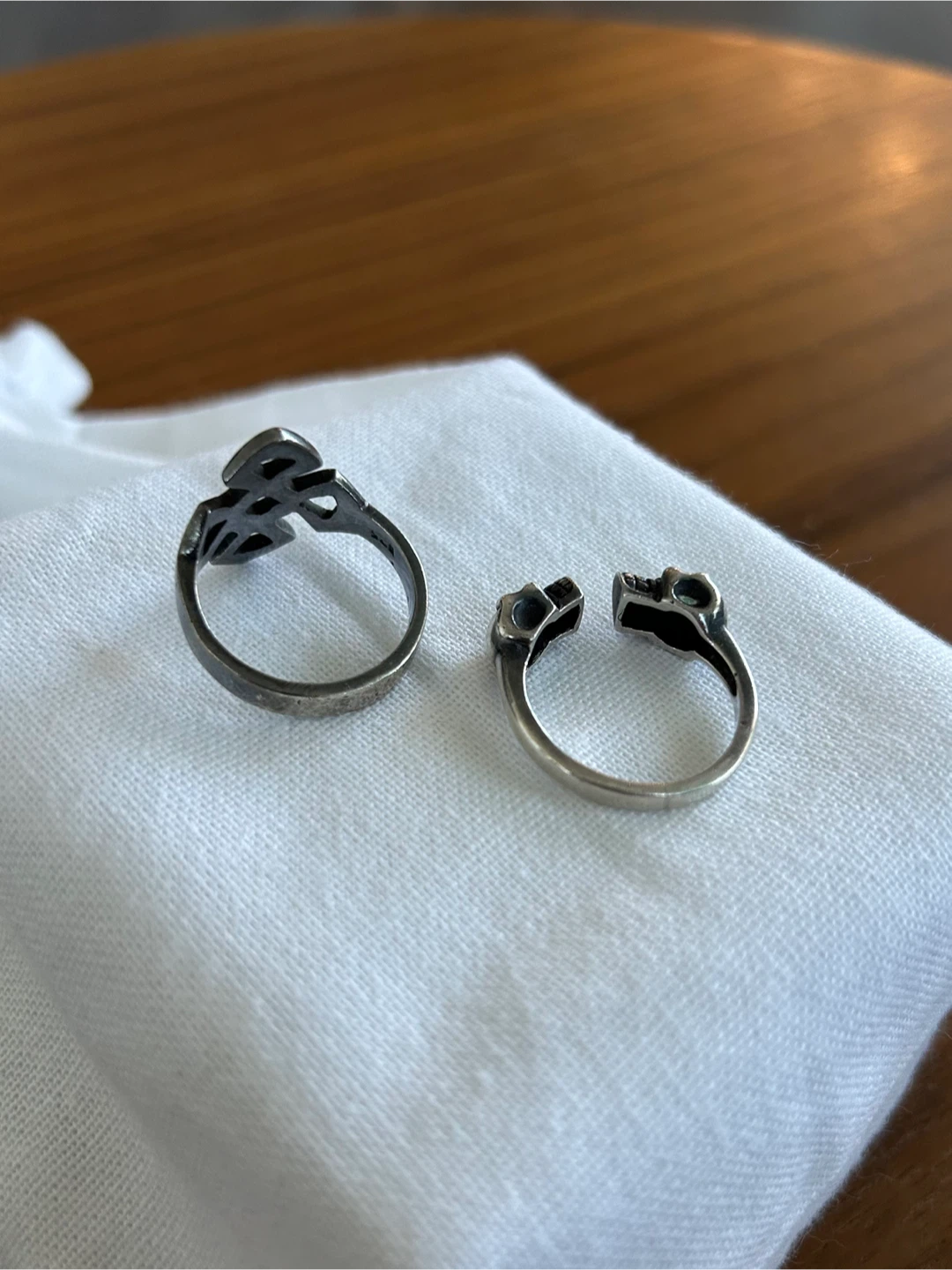 Vintage 925 Sterling Silver Skull and Cross Rings - photo 2