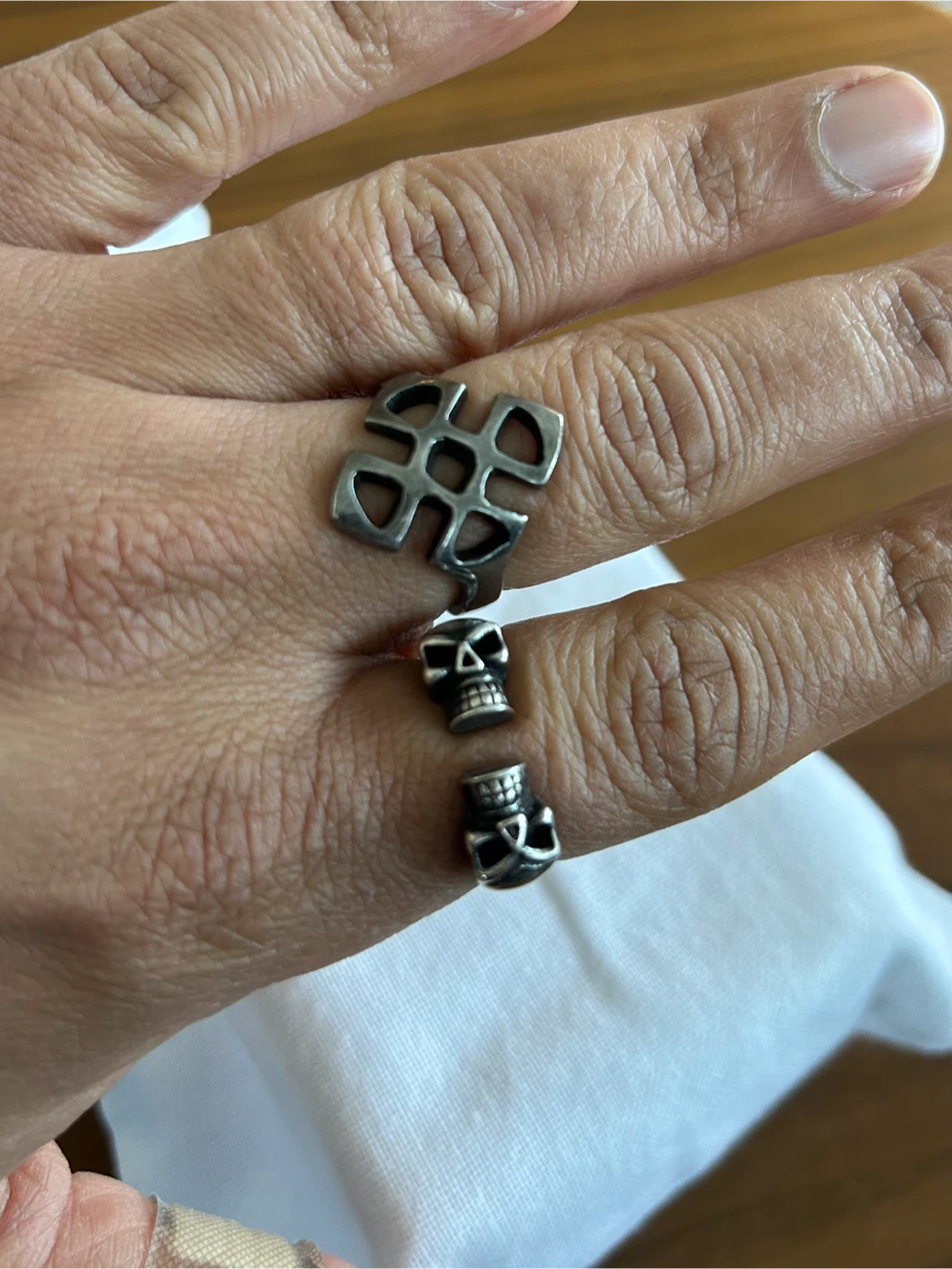 Vintage 925 Sterling Silver Skull and Cross Rings - photo 3
