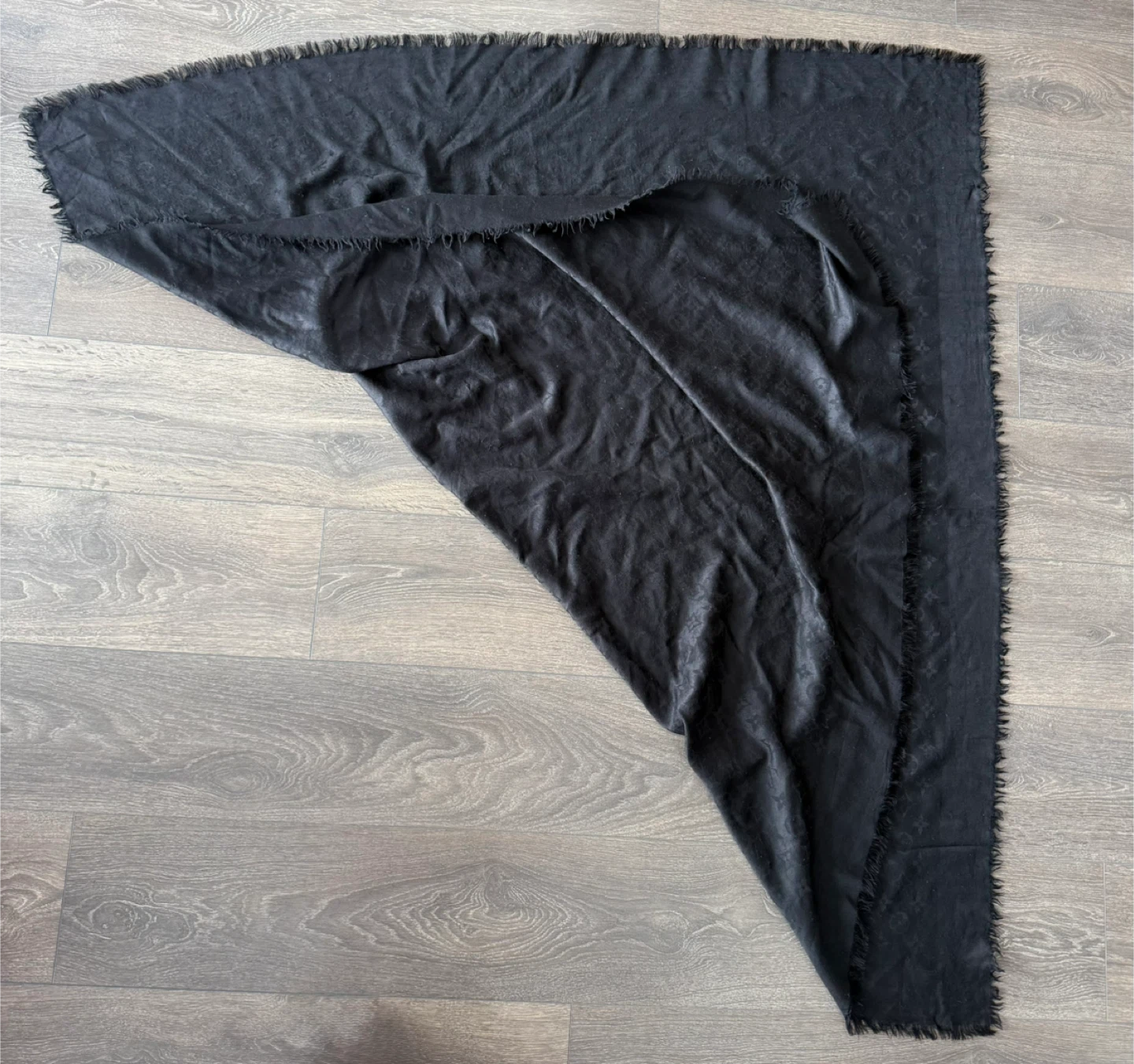 Louis Vuitton Chale Monogram wool scarf - photo 4