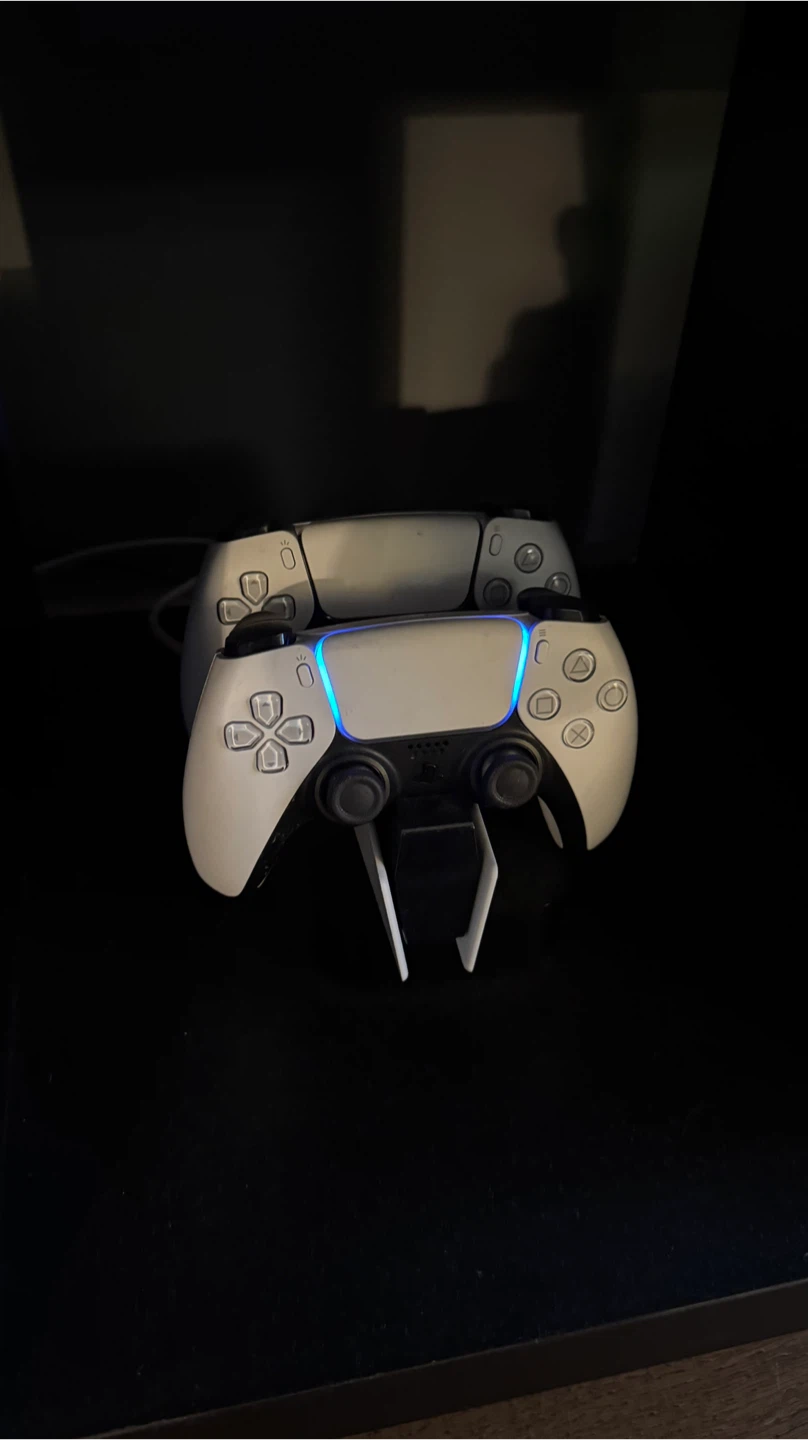 PlayStation 5 With 1TB Storage Upgrade and Controllers - photo 3