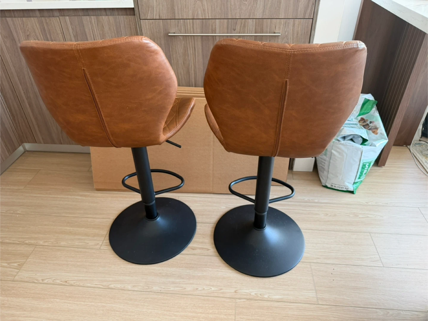 CIMOO Swivel Bar Stools Set of 2 Adjustable Counter Height Chair - photo 4