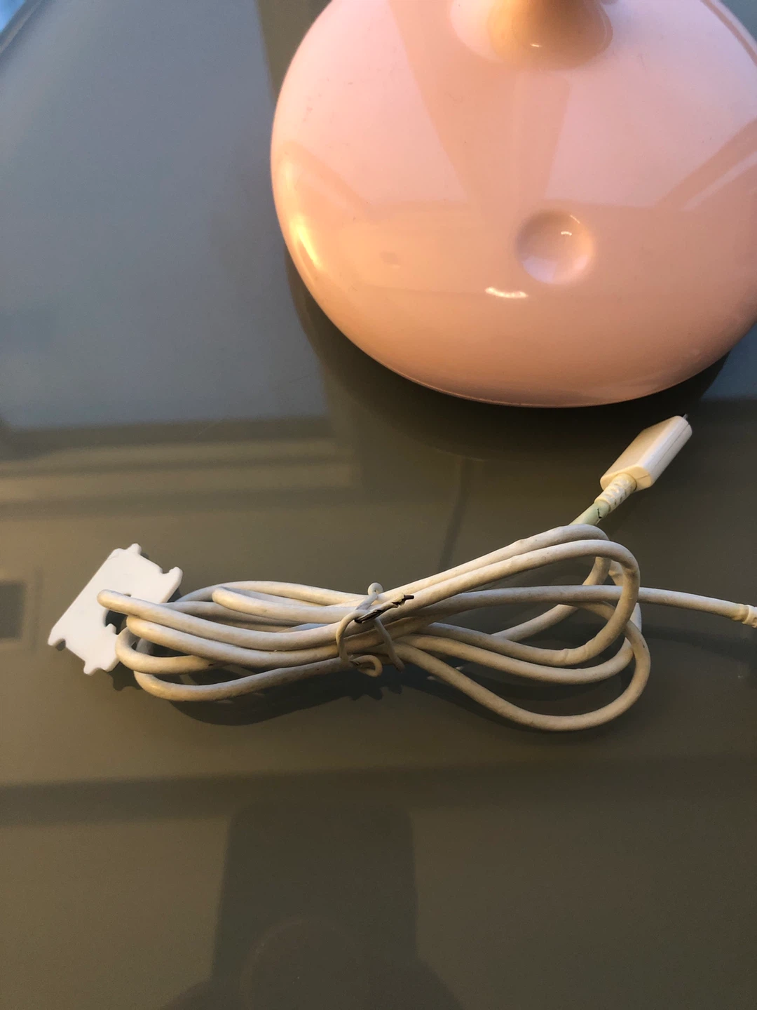 Pink LED Desk Lamp Cordless (comes with a charger) - photo 3
