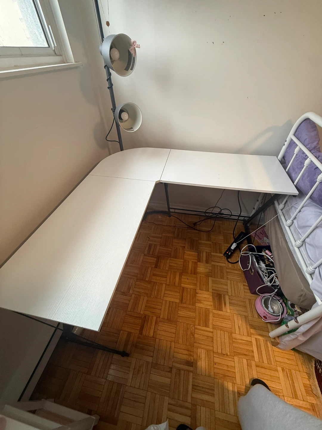 White Corner Desk